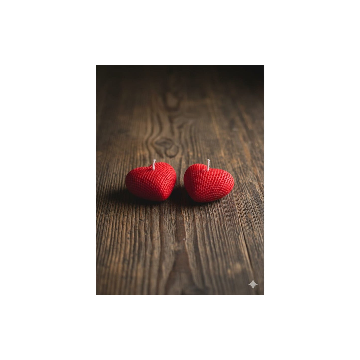 MaatiiRang Beautiful Red Heart Scented Candles (Set of 2)